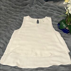 Monteau Ivory/Bone Sleeveless Layered Blouse EUC size: L ❤️